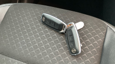 Nissan Juke 1.0 DiG-T 114 N-Connecta 5dr Petrol Hatchback